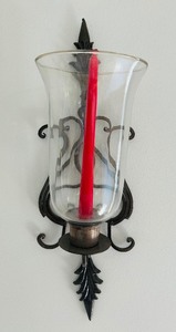 lot 139 image: Elegant Wall Sconce