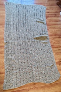 lot 66 image: Vintage Handknit Blanket