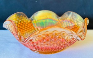 lot 59 image: Vintage 1960s Imperial Glass Carnival Glass Candy Dish  Iridescent Decorative Bowl