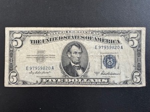 lot 3 image: 1953 A Blue Seal $5 Dollar Silver Certificate