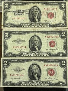 lot 7 image: 1953 Red Seal $2 Dollar Notes