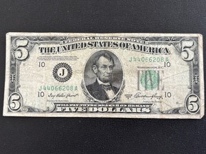 lot 62 image: 1950 A Green Seal $5 Dollar Federal Reserve Note