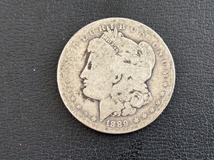 lot 77 image: 1889-O Morgan Dollar
