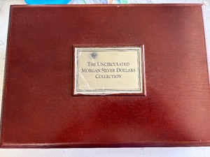 lot 85 image: Morgan Dollar Case