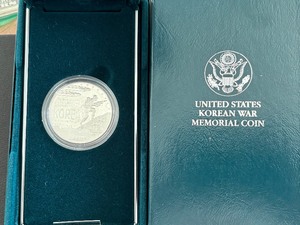 lot 94 image: 1991-P Korean War Silver Dollar Proof