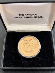 lot 96 image: 1973 Bicentennial Medal