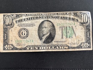 lot 100 image: 1934 A Green Seal $10 Dollar Federal Reserve Note