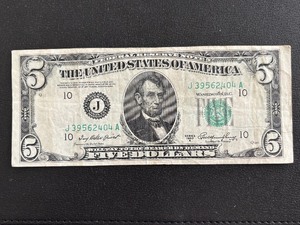 lot 102 image: 1950 A Green Seal $5 Dollar Federal Reserve Note