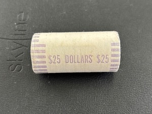 lot 162 image: Susan B. Anthony Dollar Roll