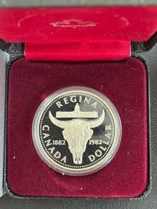 lot 118 image: 1982 Canada Silver Dollar