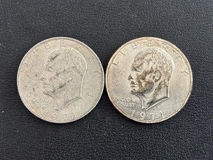 lot 141 image: Eisenhower Silver Dollars