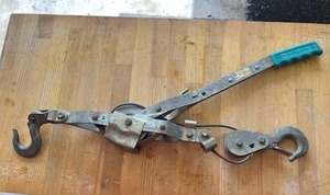 lot 48 image: Maasdam POWR-Pull 2,000 LBS. Capacity Come-alongCable Winch Puller