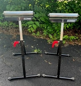 lot 68 image: Pair of TOOL SHOP Roller Stands in Good Working Condition