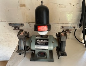 lot 73 image: Delta 6 Thin-Line Bench Grinder (Model 23-665) in Good Working Condition