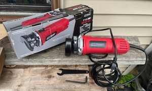 lot 91 image: TOOL SHOP 3 3.5 AMP Cut-Off Tool in Nice Condition