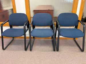 lot 39 image: MSRP $1,665 HON Solutions 4000 Series Guest Reception Chairs  Set of 3 in Navy Wide Cushions for Comfort & Support  Durable Steel Frame with Stain-Resistant Upholstery  Great For Waiting Rooms, Lounges, Offices  Excellent Condition