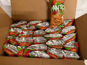 lot 86 image: 24 Bags of Diana Palitos Spicy Lime Chips