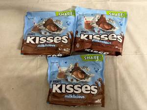 lot 153 image: 3 Bags of Hersheys Kisses Milklicious