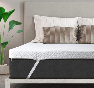 lot 193 image: Brand New 3 Inch Gel Memory Foam Mattress Topper Queen Size High Density Cooling Pad Pressure Relief Bed Topper $139.99 Retail