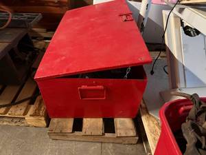 Large Metal Tool/Storage Box