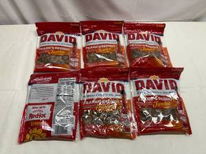 lot 41 image: 6x 5.25 David Jumbo Sunflower Seeds-Franks Red Hot