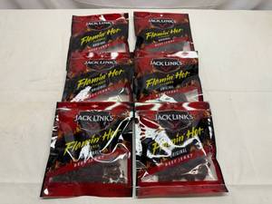 lot 48 image: 6x Jack Links Beef Jerky-Flamin Hot