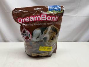 lot 60 image: 80 Mini DreamBones