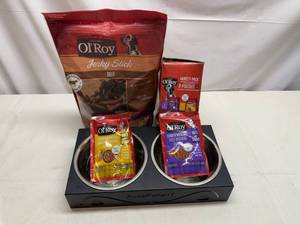 lot 62 image: Dog Treats, Food & Food Dishes