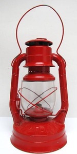 lot 49 image: Larger Size Vintage Red DIETZ No. 2 D-Lite Lantern 