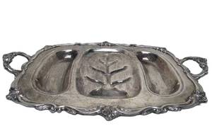 lot 55 image: LARGE Vintage Silver Plated Meat Serving Tray by Eton
