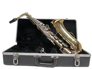 lot 67 image: BUESCHER Alto Saxophone wCase