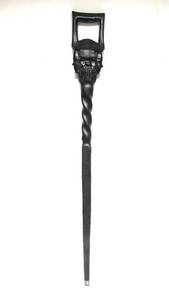 lot 110 image: Vintage Carved African Hardwood Cane  Walking Stick