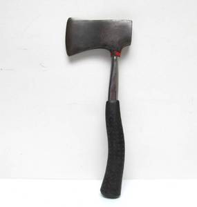 lot 113 image: Nice Old TRU TEMPER Boy Scout Hatchet