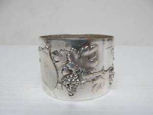 lot 148 image: Antique Austrian Silver Large Napkin Ring by Vincenz Carl Dub - ca. 1922