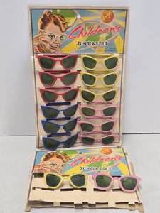 lot 195 image: NOS Vintage 1960s era Store Display Full of Colorful Vintage Child Sunglasses