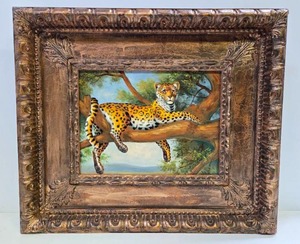 lot 245 image: Impressive & Ornately Framed Oil on Canvas Painting of a Leopard