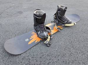lot 273 image: Nitro Atlas 60 Snowboard
