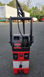 lot 275 image: Working CLEAN FORCE 1800 PSI Power Pressure Washer