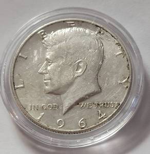 lot 10 image: 1964 Kennedy Silver Half Dollar  (Cased)