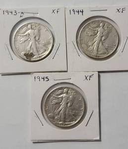 lot 35 image: 3 - Liberty Silver Half Dollars (1943D,1944,1945)