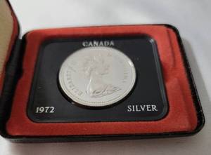 lot 12 image: 1972 1 oz Silver Canadian Coin Mint Proof