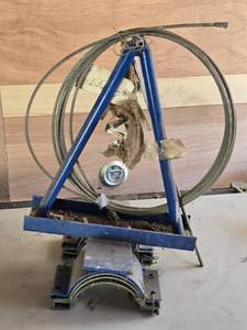 lot 39 image: Cable Tensioner and Misc Other Mechanical Items
