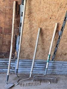 lot 70 image: Metal Rakes and Hoe