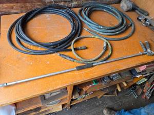 lot 128 image: Air Compressor Hoses and Wand - Some May Need Repair