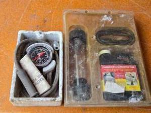 lot 157 image: Vacuum and Combustion Leak Tester Kits