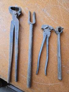 lot 179 image: Tools inlcuding Bead Breaker and Valve Stem Puller