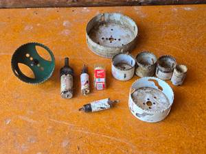 lot 187 image: Lot of a Variety of Hole Saws
