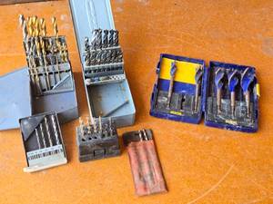 lot 192 image: Drill Bit Sets Including Irwin