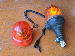 lot 201 image: Amber Warning Lights - May Need Bulbs