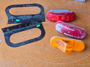 lot 213 image: Semi Trailer Lights and Brackets